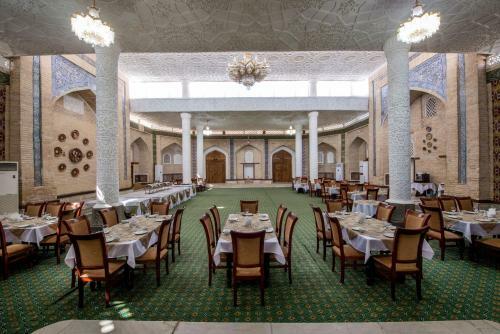 Orient Star Khiva Hotel- Madrasah Muhammad Aminkhan