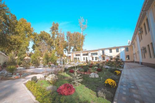 Asmald Palace Hotel