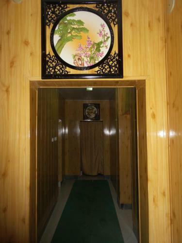 Hotel Gulmira And Ko On Reshetnikova 2 B