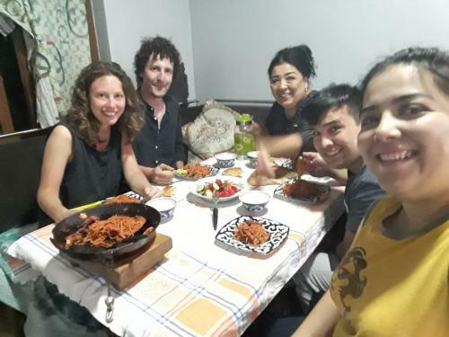 Hostal Fayz Guest House 2