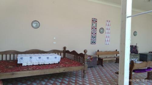 Hostal Faride Guest House