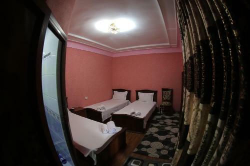 Hostal Sherxan House