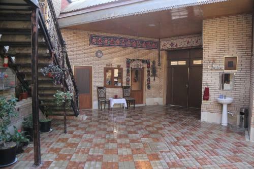 Hostal Sherxan House