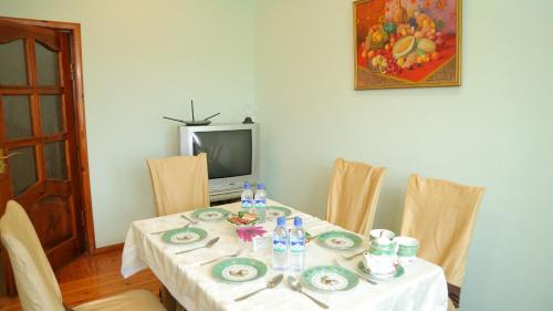 Apartment On Beshyogoch 30