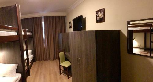 Bed & Breakfast Non-stop Economy Hotel