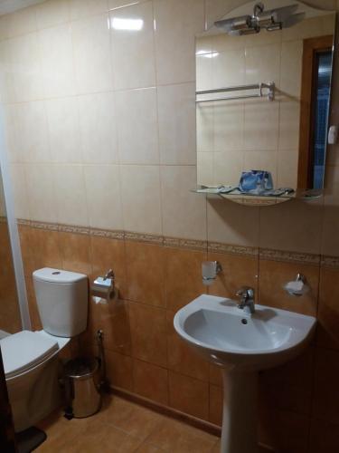 Hostal Grey House