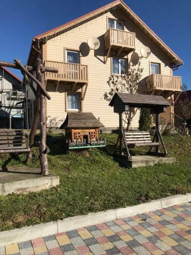 Hostal Guest House Vershina Bukovelyu