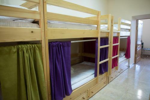 Coin Apartments & Hostel