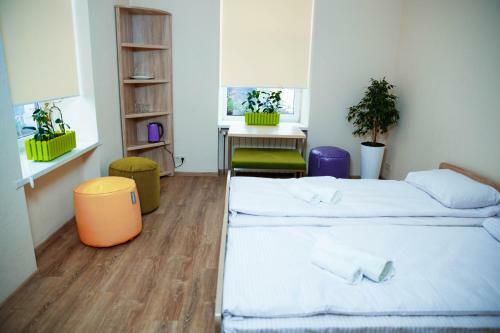 Coin Apartments & Hostel