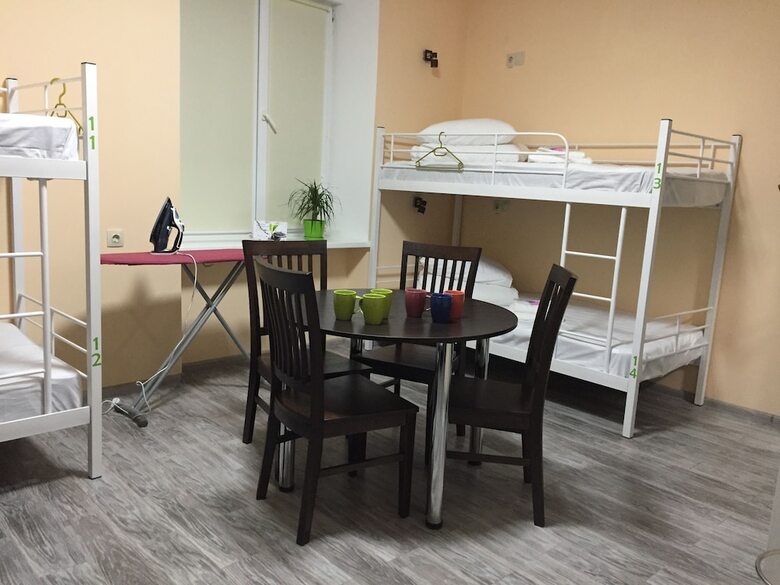 Square Hostel