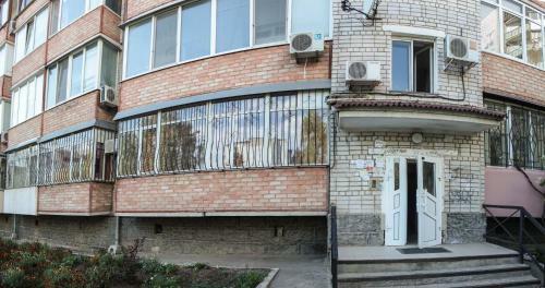 Large Apartment Near Sea