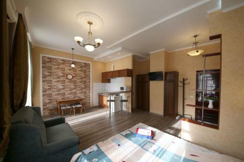 Apartment On Glinki 15, Citycenter