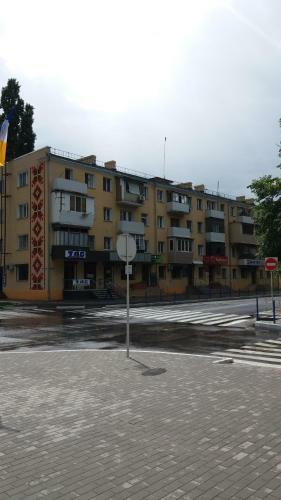 Apartment On Suvorov Avenue 60