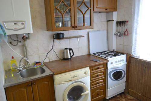 Apartment On Kniaziv Koriatovychiv 9