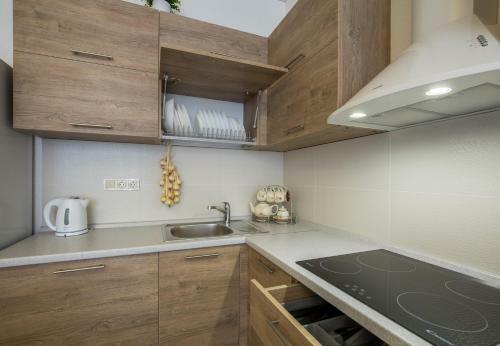 Gold Bugaz Apartment Near The Sea