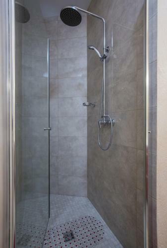 Gold Bugaz Apartment Near The Sea