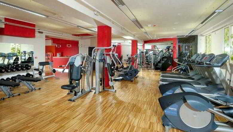 Zanhotel & Meeting Centergross