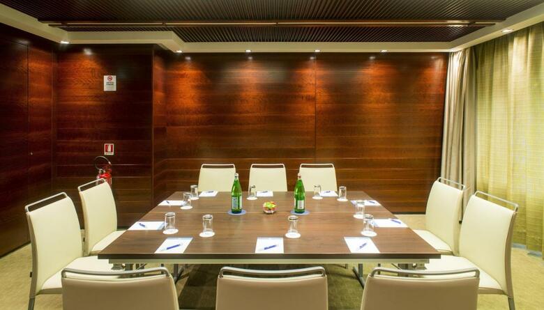 Hotel NH Milano 2