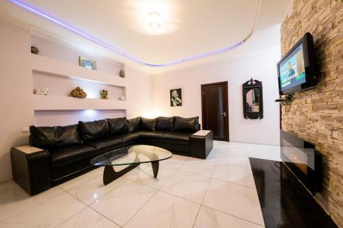 Vip 2 Bedrooms Apartment Near Arenacity