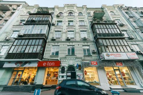 Deluxe Apartment In Historic City Center