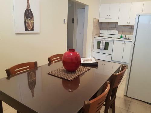 Apartment Sweet No. 7