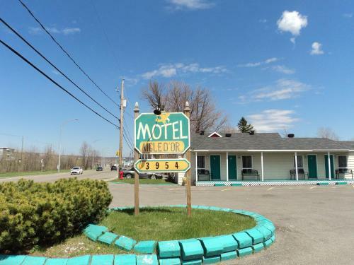Hotel Motel Aigle D'or