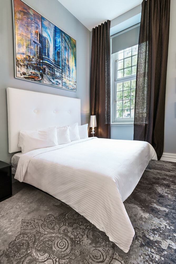 Hotel Manoir Morgan