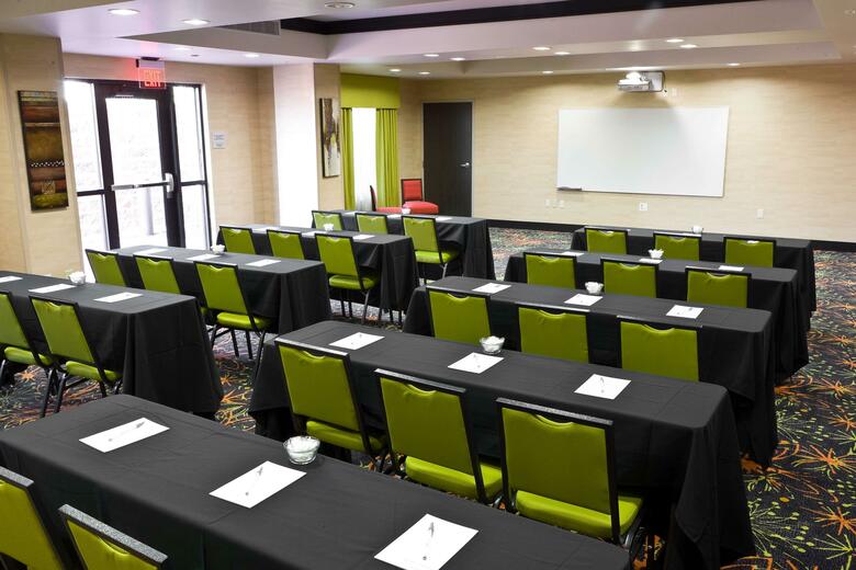 Hotel Hampton Inn And Suites Tulsa Central