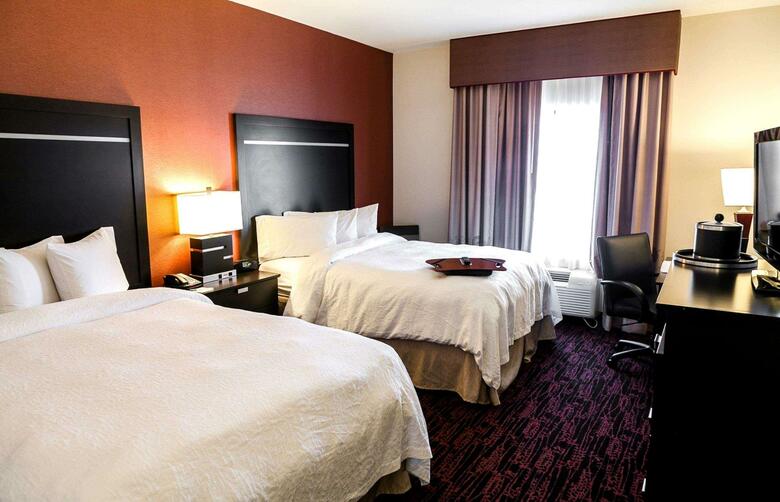 Hotel Hampton Inn And Suites Tulsa Central