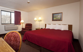 Hotel Super 8 Motel- Brattleboro