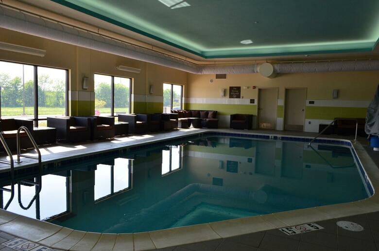 Hotel Comfort Suites Bossier City