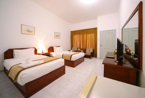 Fujairah Hotel & Resort