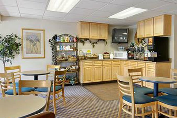 Hotel Days Inn Cedar Falls- University Plaza