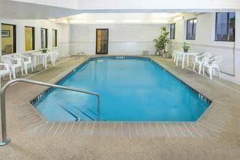 Hotel Ramada Bolingbrook