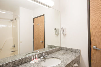 Hotel Howard Johnson Express Inn - Beckley