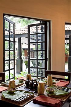 Hotel Gateway Htl On Residency Road