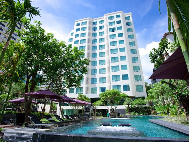 12th Avenue Hotel Bangkok