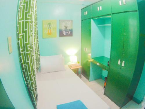 Nomadsmnl Backpackers Homestay