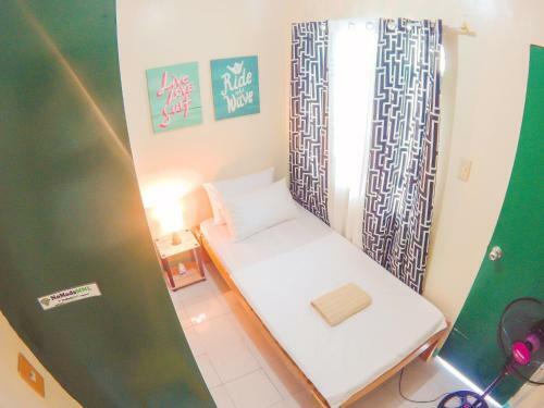 Nomadsmnl Backpackers Homestay
