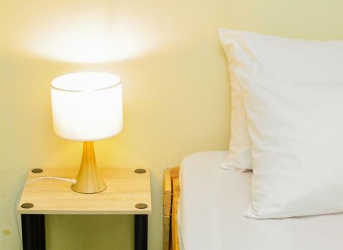 Nomadsmnl Backpackers Homestay