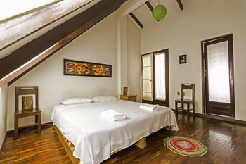 Hotel Hostal Casarte Takubamba