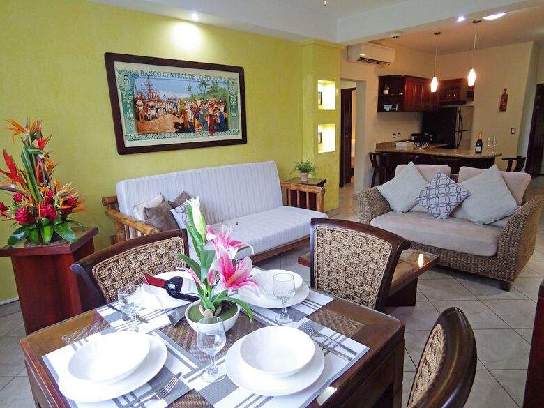 Hotel The Oaks Tamarindo Condominiums