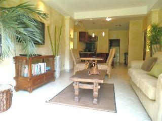 Hotel The Oaks Tamarindo Condominiums