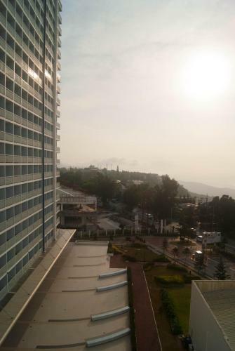 Apartamentos End Unit Condo At Wind By R&m