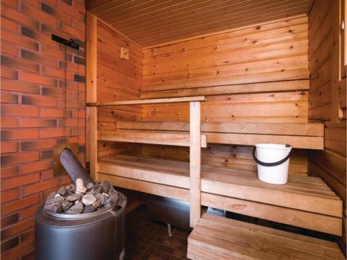 Two-bedroom Holiday Home In Puumala