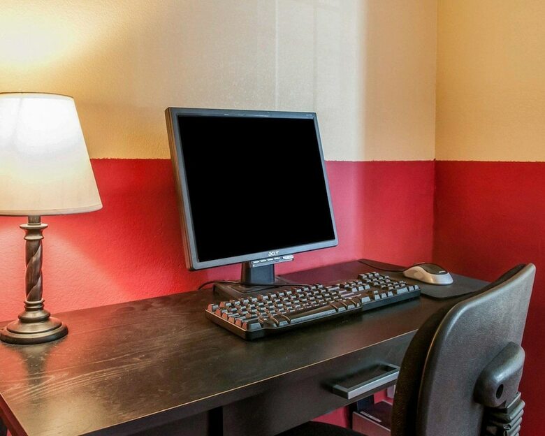 Hotel Suburban Extended Stay