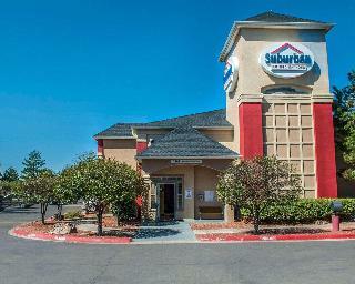Hotel Suburban Extended Stay
