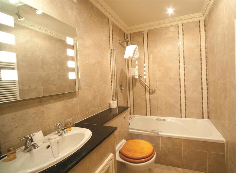 Best Western Feathers Liverpool Hotel