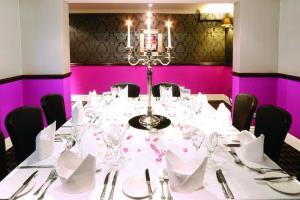 Best Western Feathers Liverpool Hotel