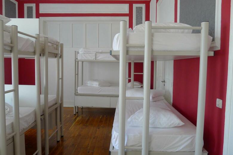 Hotel Hostal Equity Point Lisboa